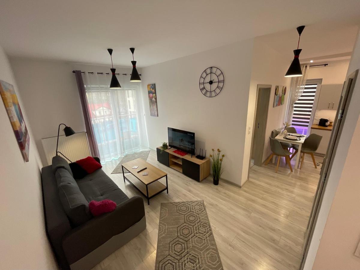 Apartament Nowoczesny Komfortowy Kustronia Z Garazem Balkonem Wanna بييلسكو بياوا المظهر الخارجي الصورة